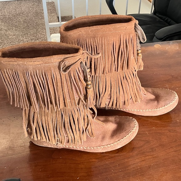 Mossimo Supply Co. Brown Fringe Moccasins - Picture 6 of 8